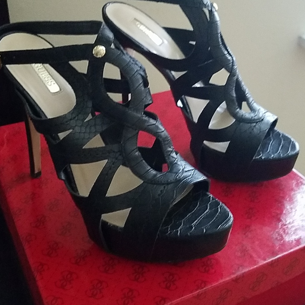 Guess Kaesy Slingback Platorm Sandals